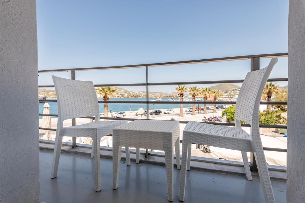 Hotel Oasis Parikia  Ngoại thất bức ảnh