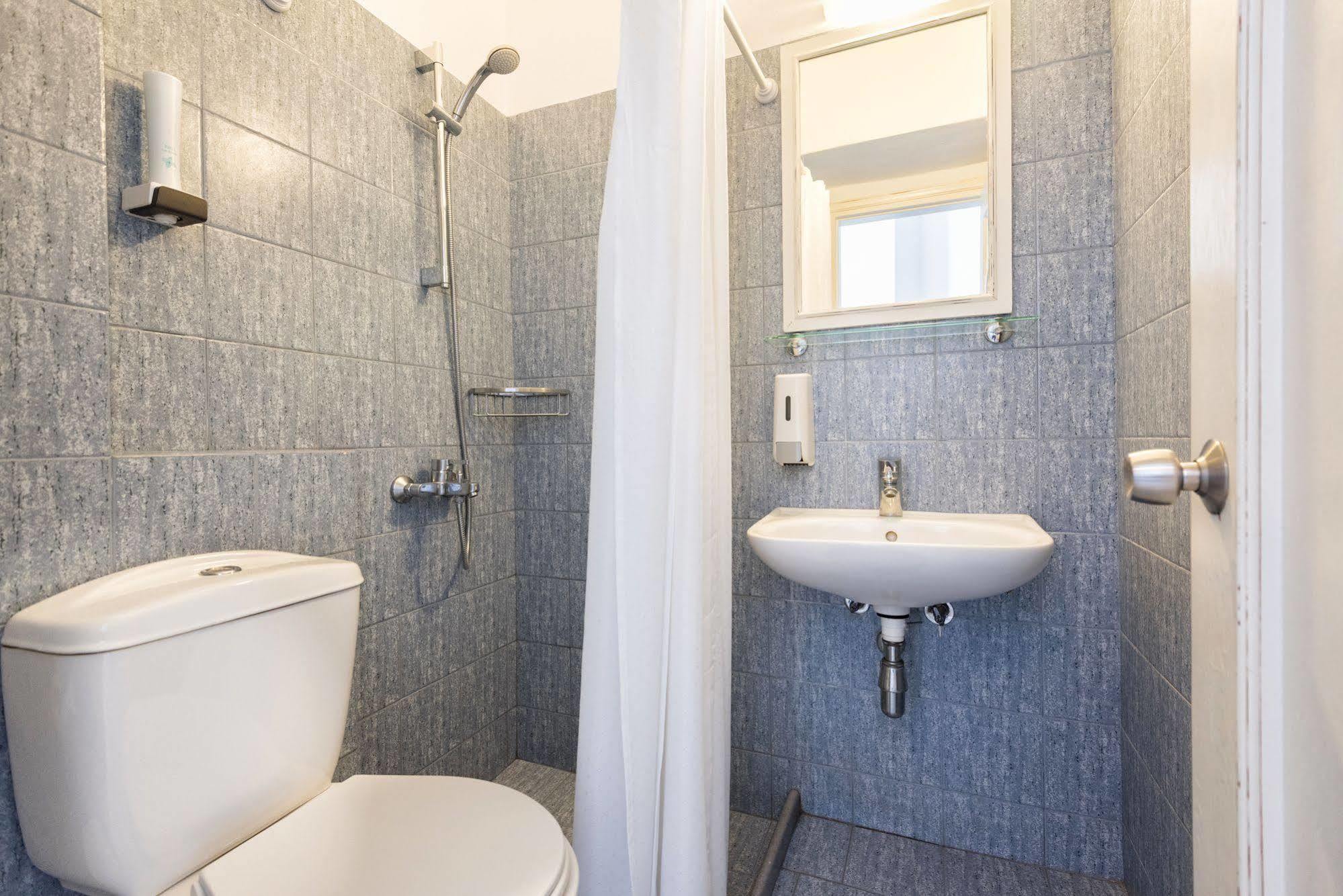 Hotel Oasis Parikia  Ngoại thất bức ảnh