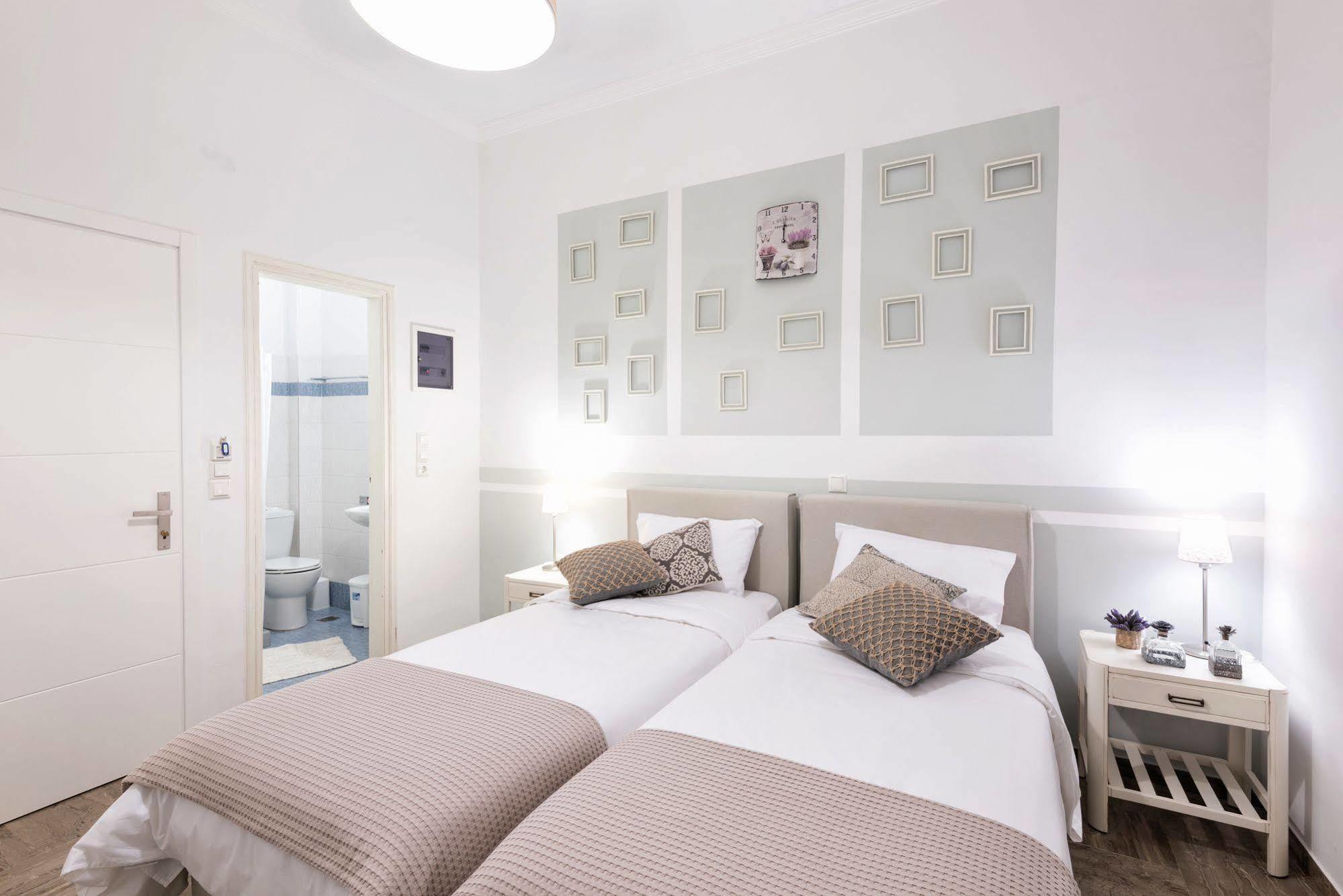 Hotel Oasis Parikia  Ngoại thất bức ảnh