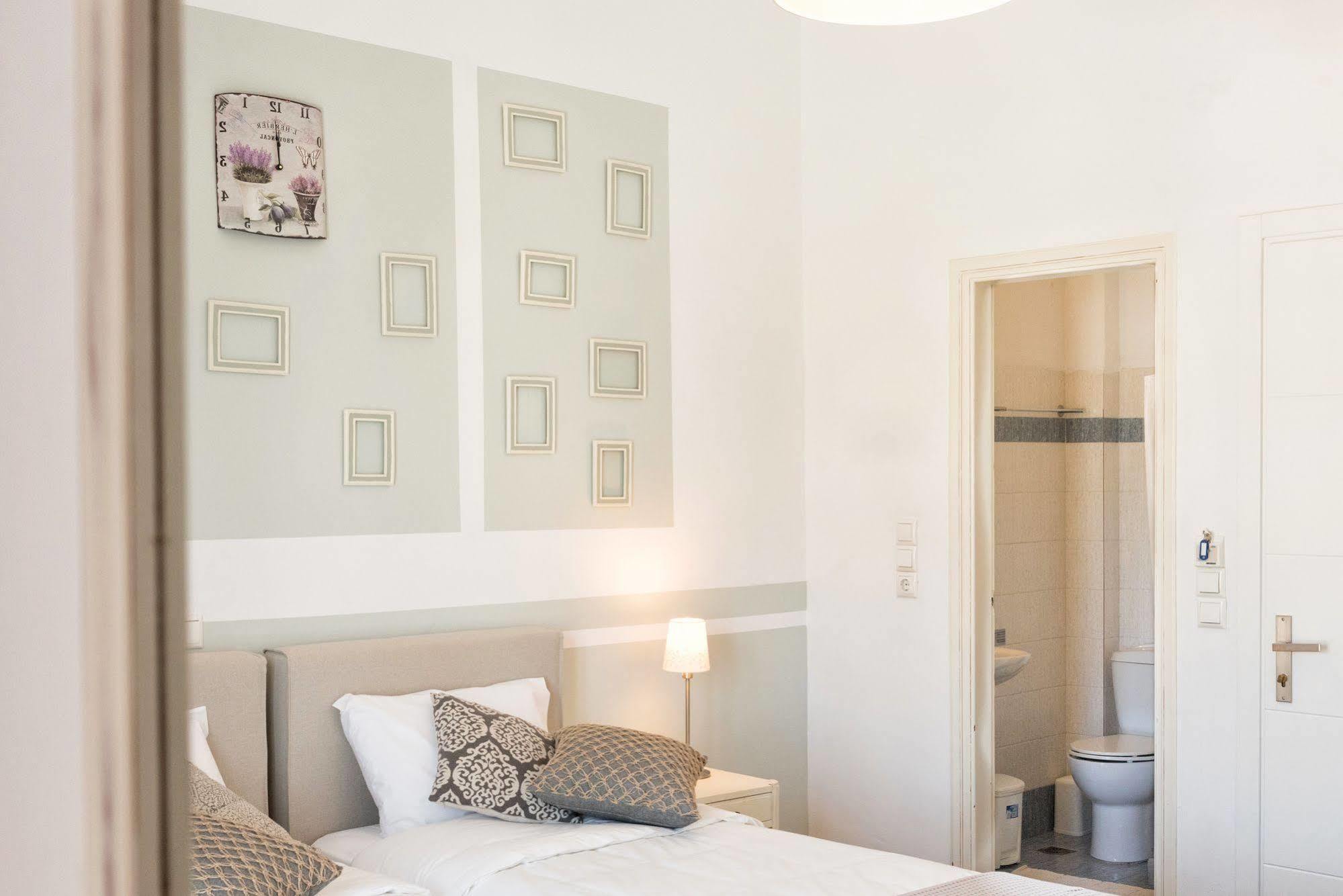 Hotel Oasis Parikia  Ngoại thất bức ảnh